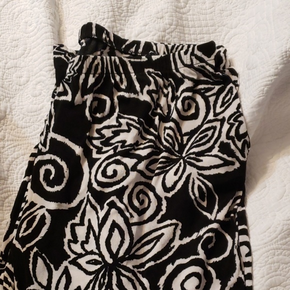 Attitudes Pants - Beautiful,  breezy Pants in 2X